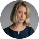 dr Danuta Święs