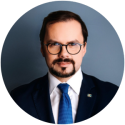 dr Przemysław Rzodkiewicz